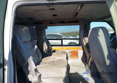 1999 Ford E-150 Commercial/Recreational from USA, damaged, VIN 1FDRE14W4XHA47293